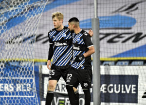 Filip Helander og Rami Al-Haji for OB i 2-2 kampen mod Randers FC i Superligaen.