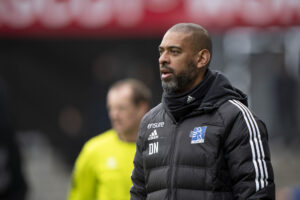 Lyngbys cheftræner David Nielsen under superligakampen mellem Randers FC og Lynbgy.