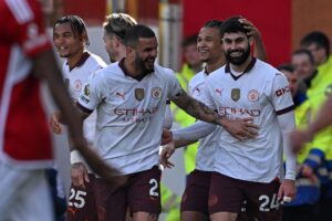 Manchester Citys Josko Gvardiol jubler efter scoring mod Nottingham Forest.