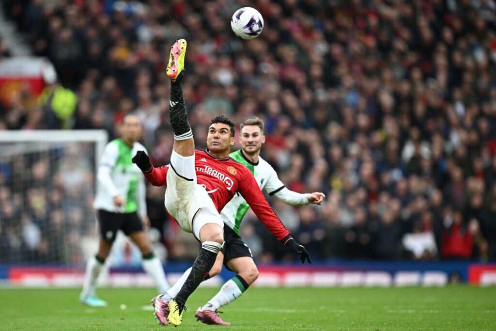 Casemiro i Premier League-kampen imellem Manchester United og Liverpool.