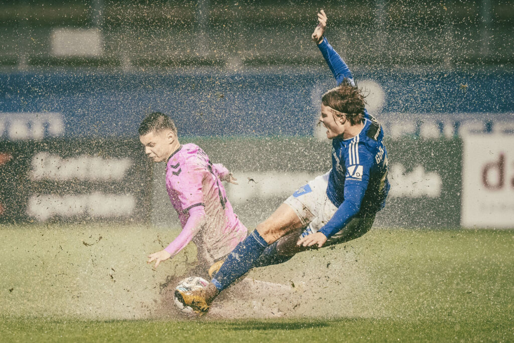 Andri Gudjohnsen under Lyngbys Superliga-kamp imod OB.