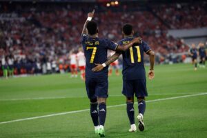Rodrygo sammen med Vinicius Junior på Allianz Arena.