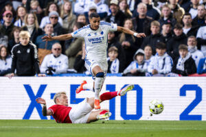 Elias Achouri i aktion mod Silkeborg IF.