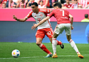 Jamal Musiala i aktion for Bayern München hjemme mod FC Köln.