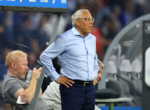 Felix Magath på sidelinjen for Hertha Berlin.