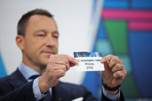 John Terry trækker lod til ottendedelsfinalerne i Champions League.
