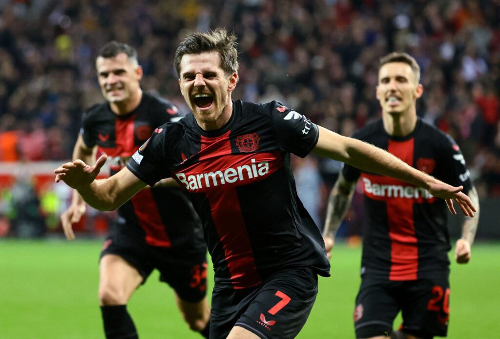 Bayer Leverkusen scorer mod West Ham i Europa League.