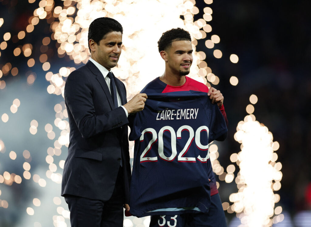 Warren Zaïre-Emery forlænger med PSG indtil 2029.