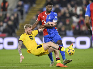 Marc Guehi i aktion for Crystal Palace mod Sheffield United.
