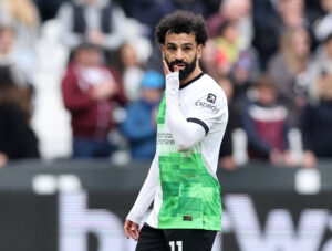 Liverpools Mohamed Salah reagerer i kampen mod West Ham.