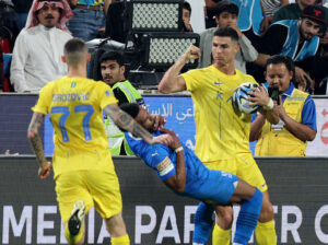 Cristiano Ronaldo modtog et direkte rødt kort mod Al Hilal.