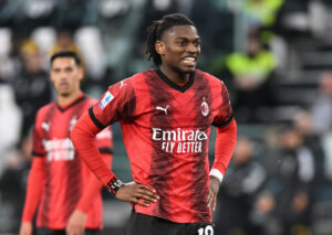 Rafael Leao ærger sig over en chancefattig kamp mod Juventus.