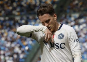 Zielinski tørrer sig om næsen for Napoli