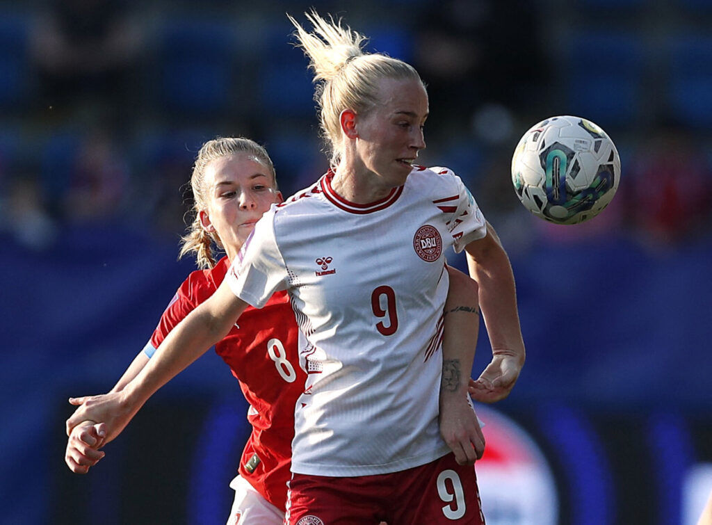 Pernille Vangsgaard i aktion for Danmark mod Tjekkiet i sidste uge.