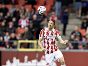 Jakob Ahlmann i NordicBet Liga-kampen mellem AaB og Hobro.