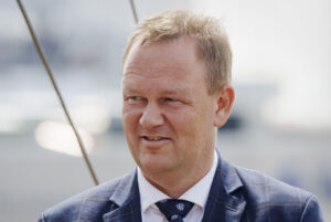 Borgmester i Esbjerg Kommune Jesper Frost Rasmussen - Formand for Esbjerg Havn Søren Gade og Forsvarsminister Morten Bødskov og holder pressemøde om Esbjerg Havn som NATO-knudepunkt fredag den 20 .maj 2022
