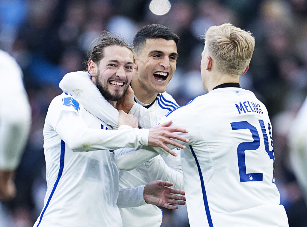 Rasmus Falk fejrer en scoring i Superliga-kampen for F.C. København imod Lyngby Boldklub.