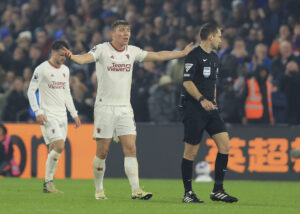 Rasmus Højlund er sur på dommeren i Manchester Uniteds fadæse mod Crystal Palace.
