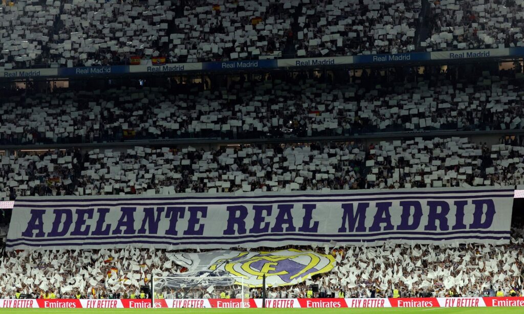 Real Madrids fans under kampen mod FC Barcelona.
