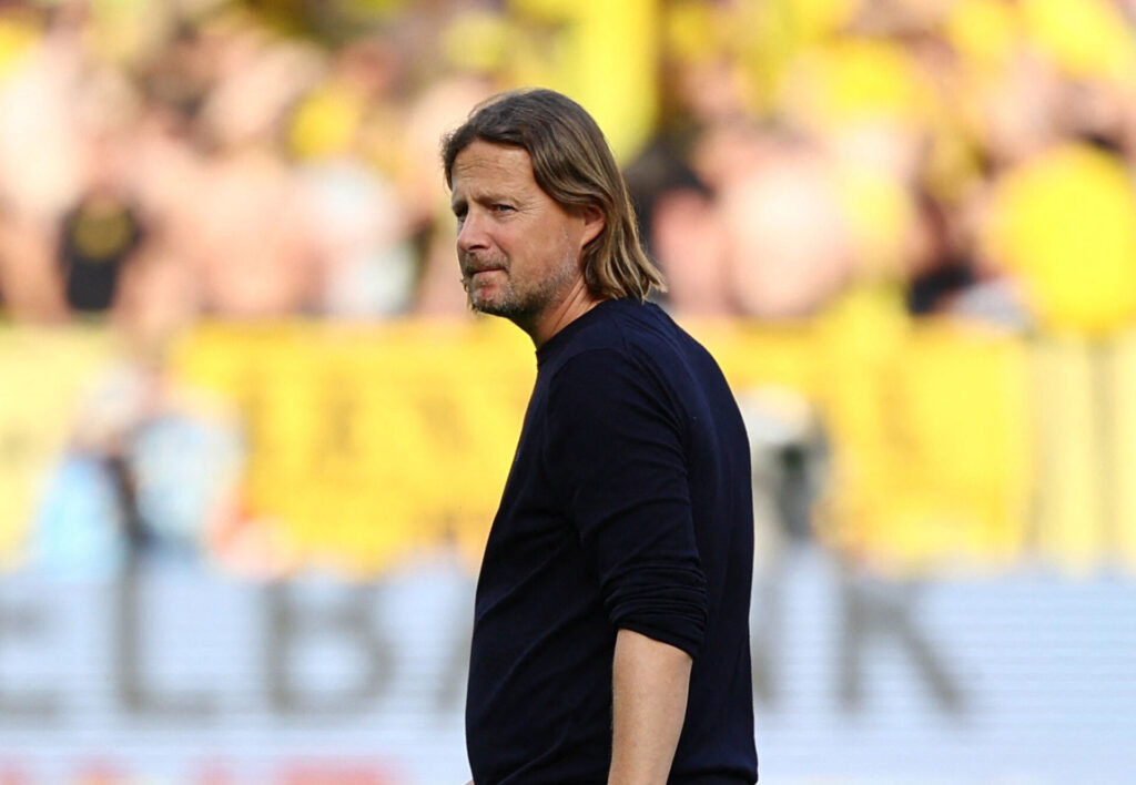Bo Henriksen kommer slentrende i spidsen for Mainz