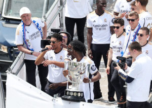 Aurelien Tchouameni fejrer Real Madrids mesterskab.