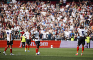 Luton-spillerne efter West Ham-scoring