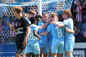 RAnders' spillere jubler efter scoring