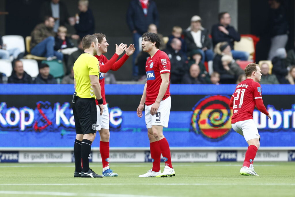 Alexander Lind under Silkeborg IF's hjemmekamp mod F.C. København.