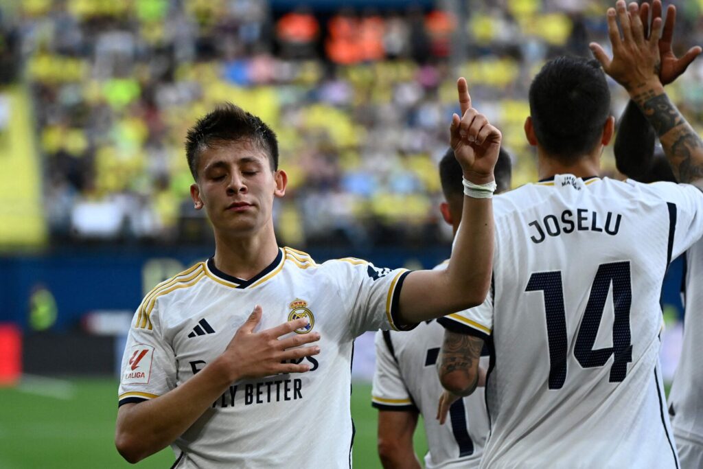 Arda Güler fejrer scoring for Real Madrid mod Villarreal i LaLiga.