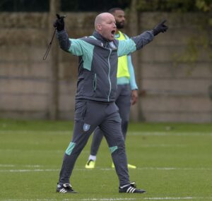 Henrik Pedersen i træning for Sheffield Wednesday