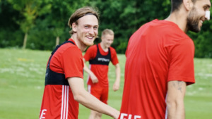 Vejle Boldklub siger farvel til Gustav Granath