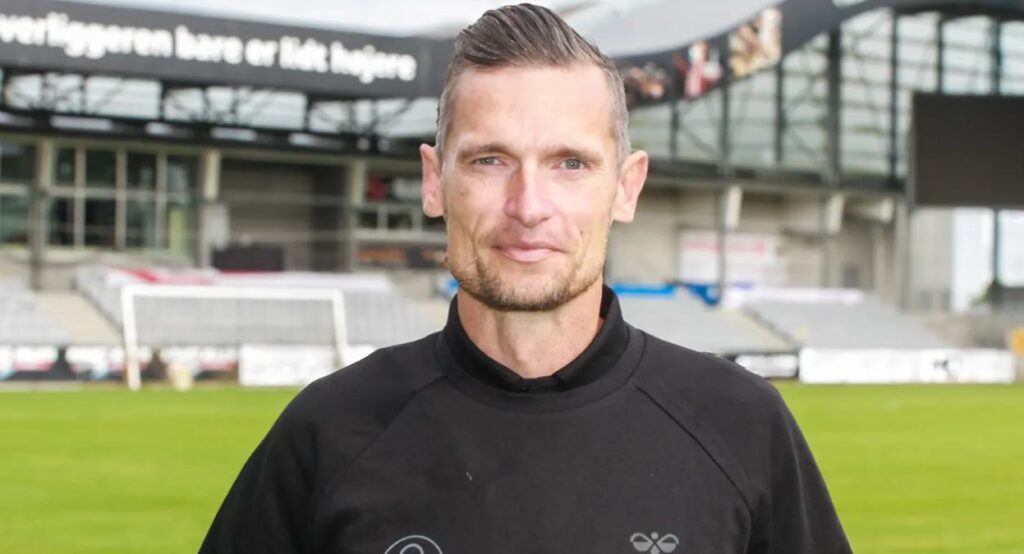 Jonas Kamper skal være assistenttræner i AC Horsens.