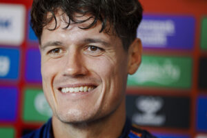 Christian Nørgaard til mixed zone i Freudenstadt.