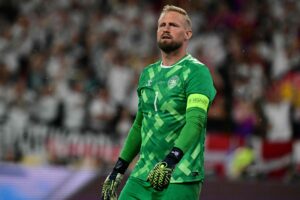 Kasper Schmeichel under EM-ottendedelsfinalen mellem Danmark og Tyskland.