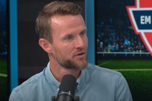 Rasmus Würtz udtaler sig i EM Ambassaden.