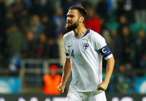 Tim Sparv i aktion for Finland.