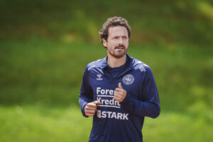 Thomas Delaney træner for første gang siden sin sygdom under EM-slutrunden i Tyskland 2024.