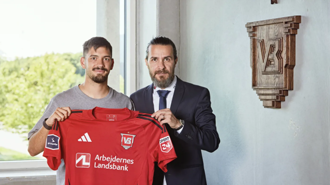David Colina får ny lejeaftale i Vejle Boldklub