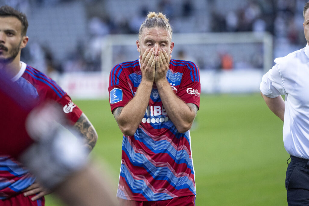 Christian Sørensen ærgrer sig efter en superligakamp mellem FCK og AGF.