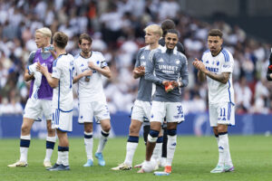 FCK-truppen efter kamp.