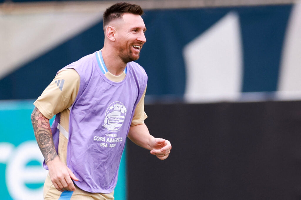 Messi træner for Argentina