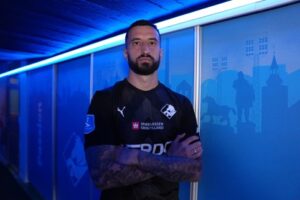 Randers FC henter Paul Izzo