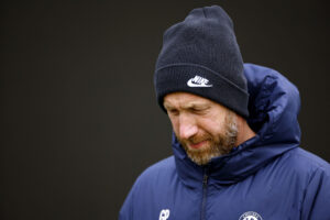 Graham Potter er i aktion som Chelsea-træner.