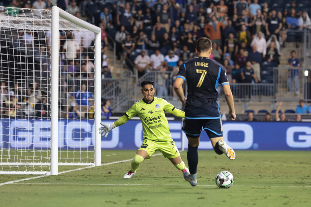 Mikael Uhre scorer på frækt lob, da Philadelphia Union sikrede sig en plads i Leagues Cup-semifinalen.