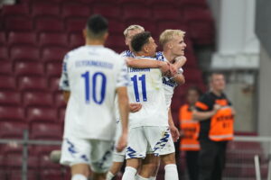 Victor Froholdt fejrer sin scoring for F.C. København.