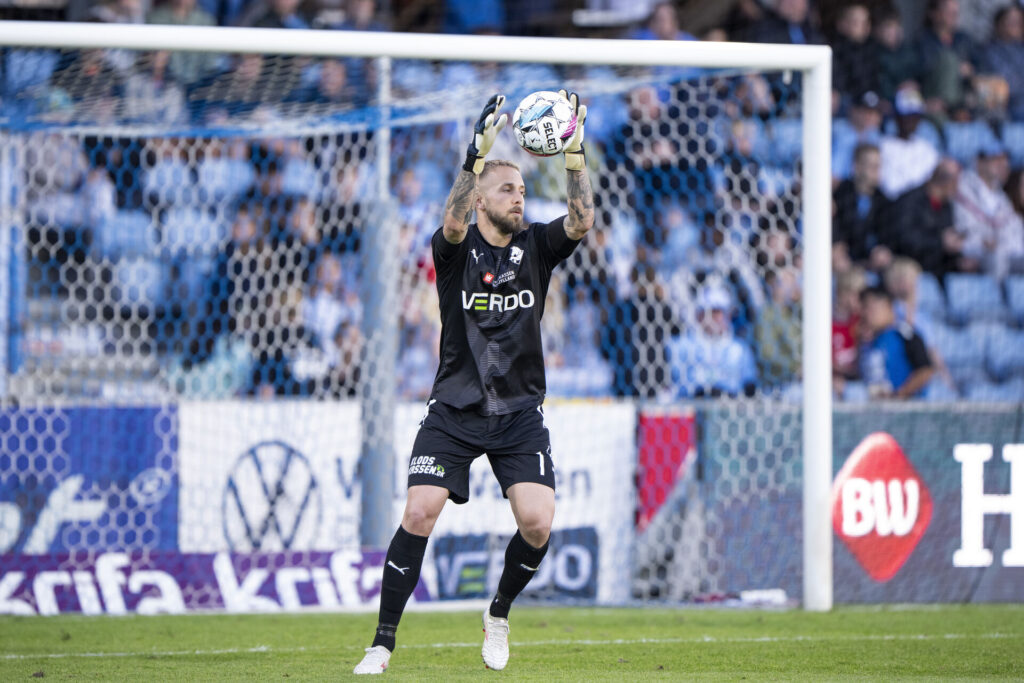 Patrik Carlgren i en af sine sidste kampe i Randers-målet.