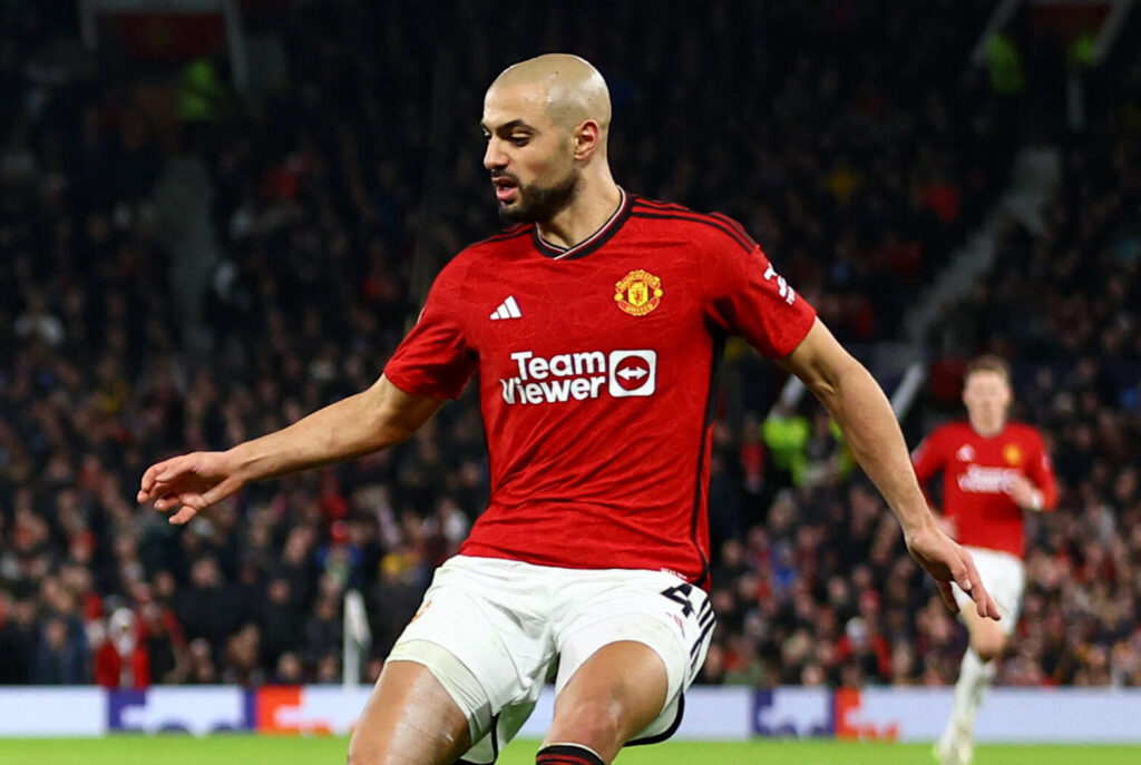 Amrabat i kamp for Manchester United