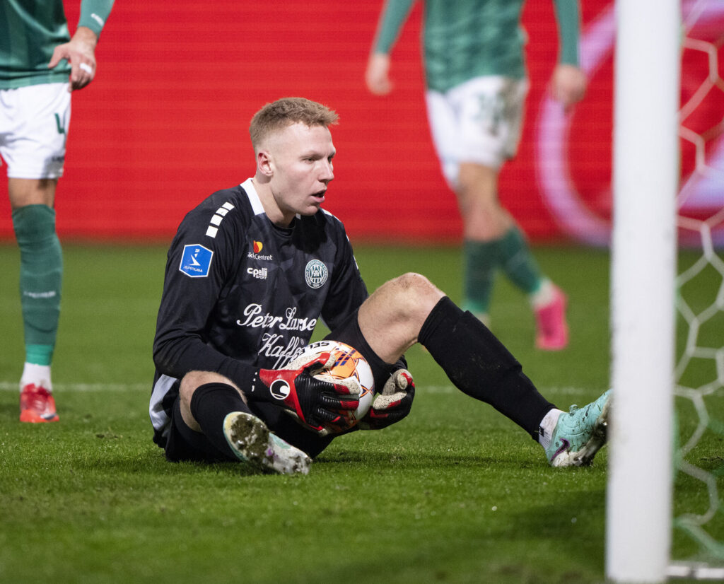 Viborgs Målmand Lucas Lund Pedersen under superligakampen mellem Viborg FF og FC København på Energi Viborg Arena i Viborg