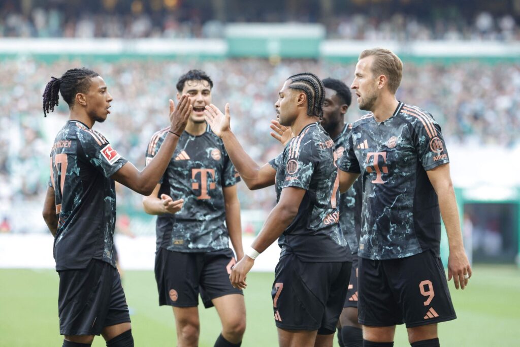 Bayern Münchens spillere fejrer en ny scoring i storsejren over Werder Bremen.