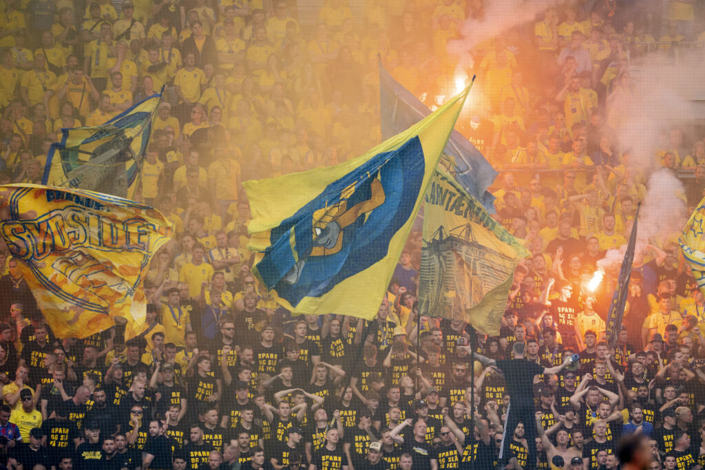 Brøndby IFs fans under 3F Superliga-kampen mellem FC København og Brøndby IF i Parken i København, søndag den 1. september 2024